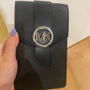 Michael Kors Black Smartphone Crossbody